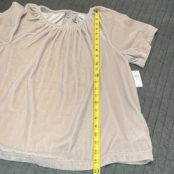 Beautiful velour top - Picture 5 of 6